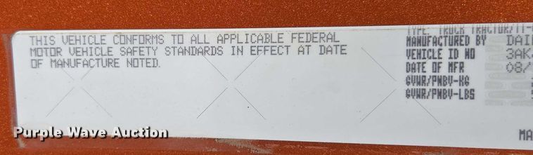 image for item ED2037 2015 Freightliner Cascadia semi truck