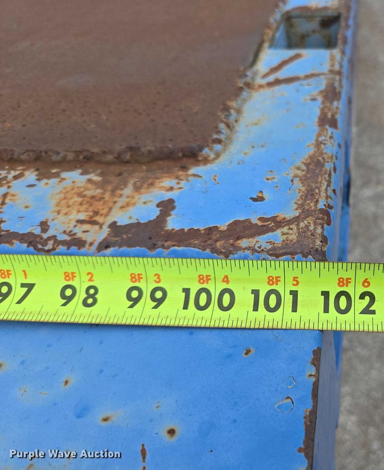 image for item ED2044 2007 Freightliner Columbia flatbed truck