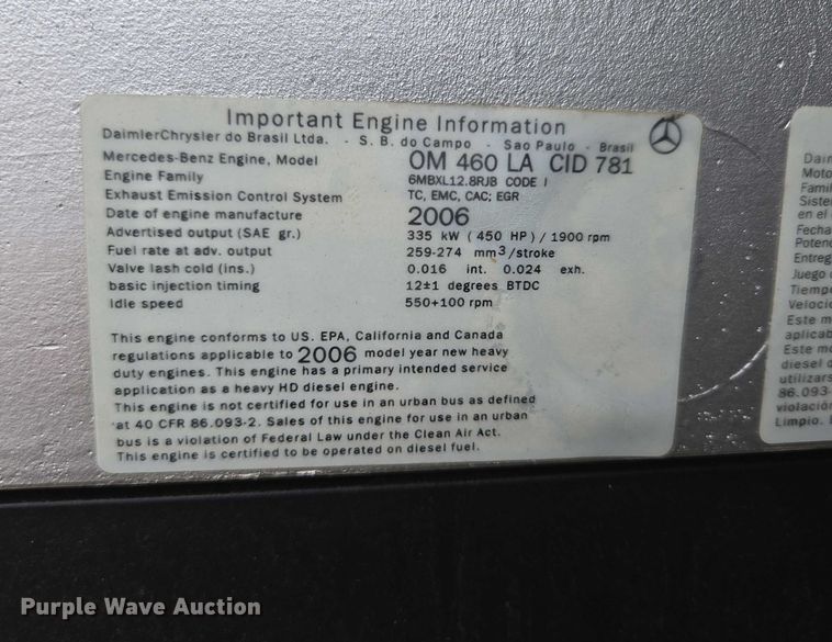 image for item ED2044 2007 Freightliner Columbia flatbed truck