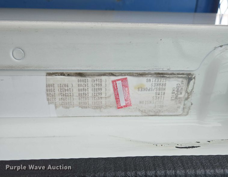 image for item ED2044 2007 Freightliner Columbia flatbed truck