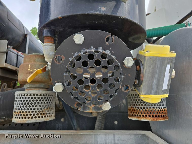 image for item ED2045 2002 Sterling L-Line sewer jetter truck