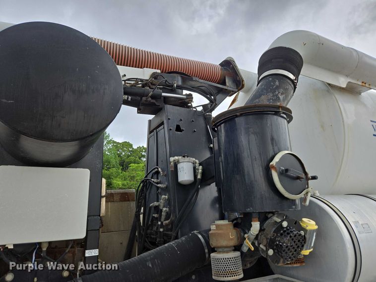 image for item ED2045 2002 Sterling L-Line sewer jetter truck