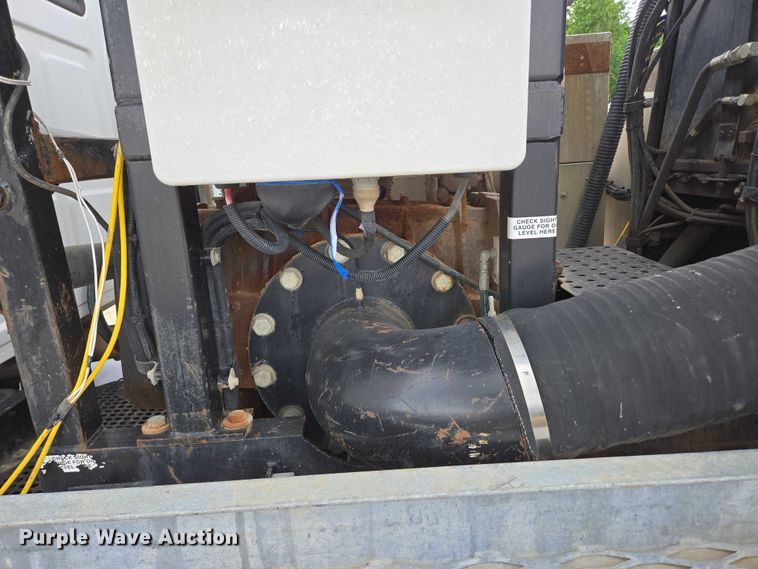 image for item ED2045 2002 Sterling L-Line sewer jetter truck