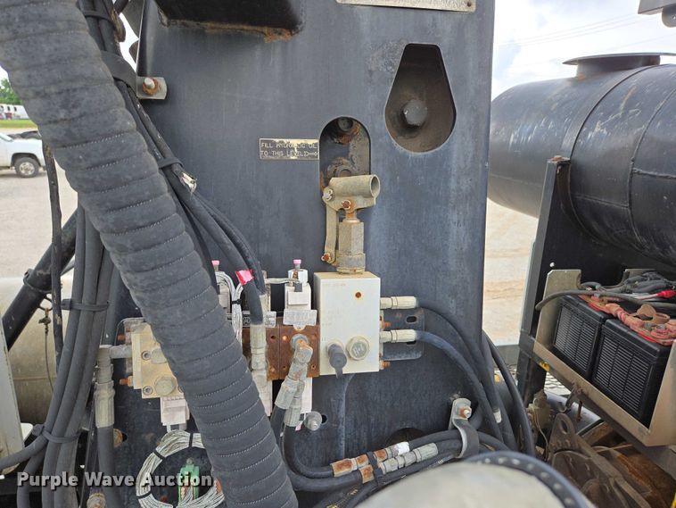 image for item ED2045 2002 Sterling L-Line sewer jetter truck