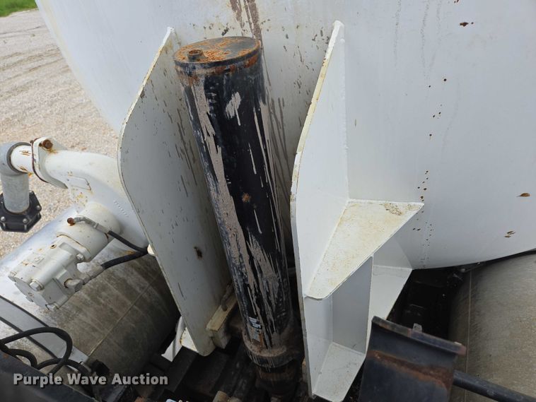 image for item ED2045 2002 Sterling L-Line sewer jetter truck