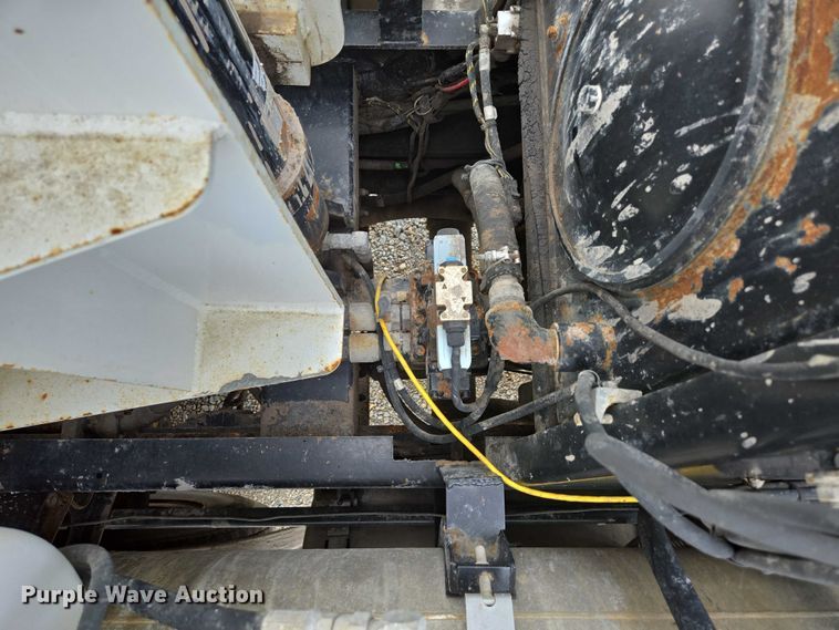 image for item ED2045 2002 Sterling L-Line sewer jetter truck