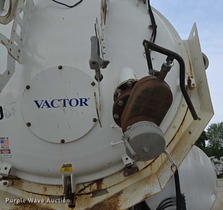 image for item ED2045 2002 Sterling L-Line sewer jetter truck