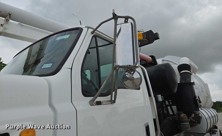 image for item ED2045 2002 Sterling L-Line sewer jetter truck