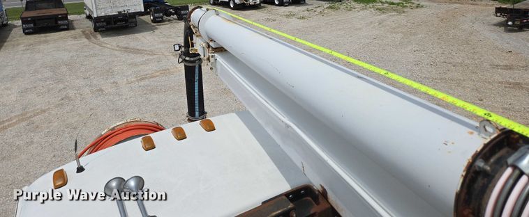 image for item ED2045 2002 Sterling L-Line sewer jetter truck