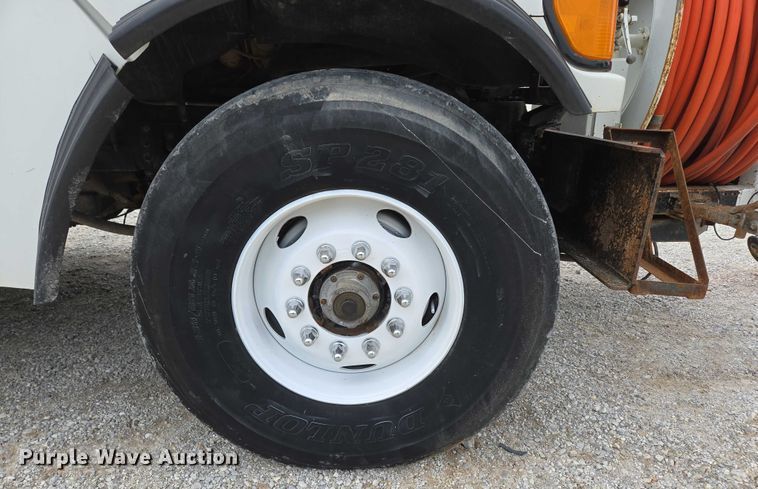 image for item ED2045 2002 Sterling L-Line sewer jetter truck