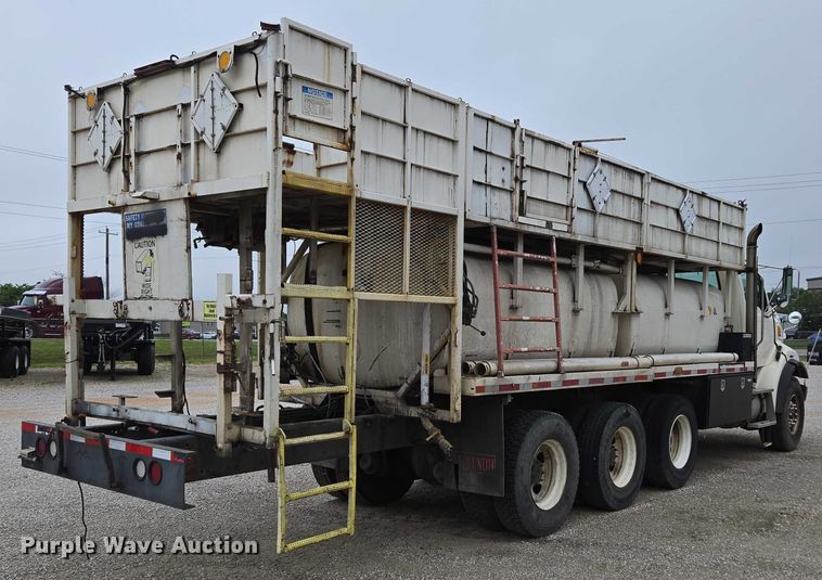 image for item ED2046 2007 Sterling L-Line tank truck