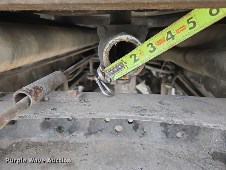 image for item ED2046 2007 Sterling L-Line tank truck