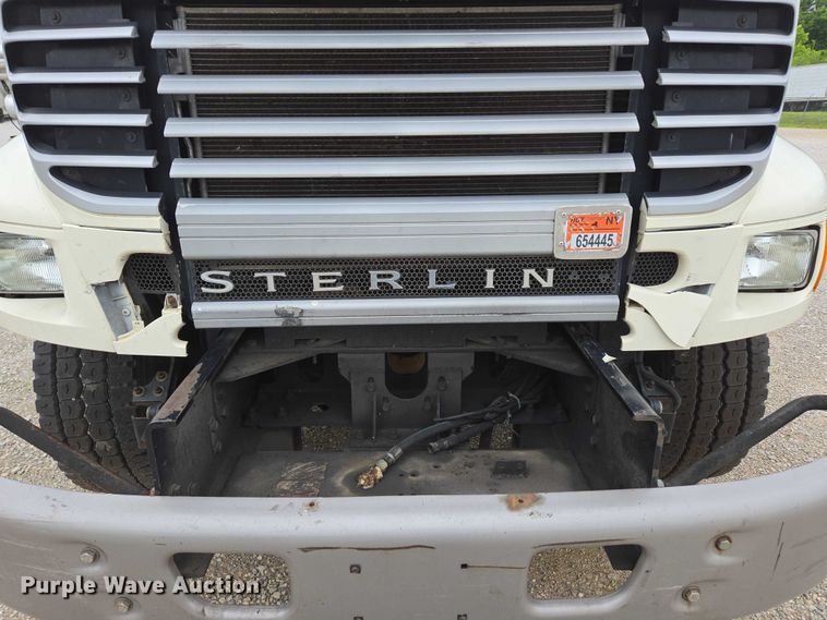 image for item ED2046 2007 Sterling L-Line tank truck
