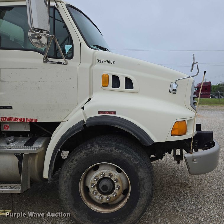 image for item ED2046 2007 Sterling L-Line tank truck