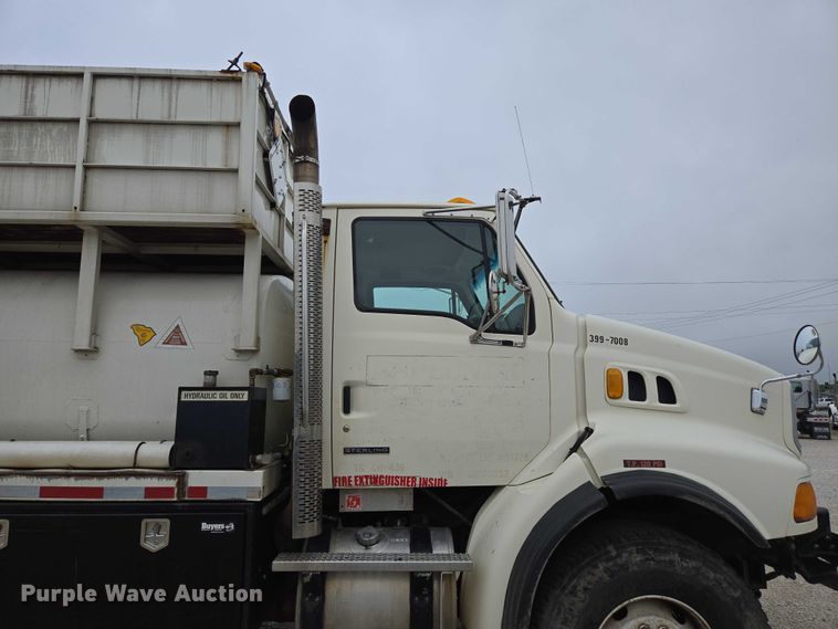 image for item ED2046 2007 Sterling L-Line tank truck