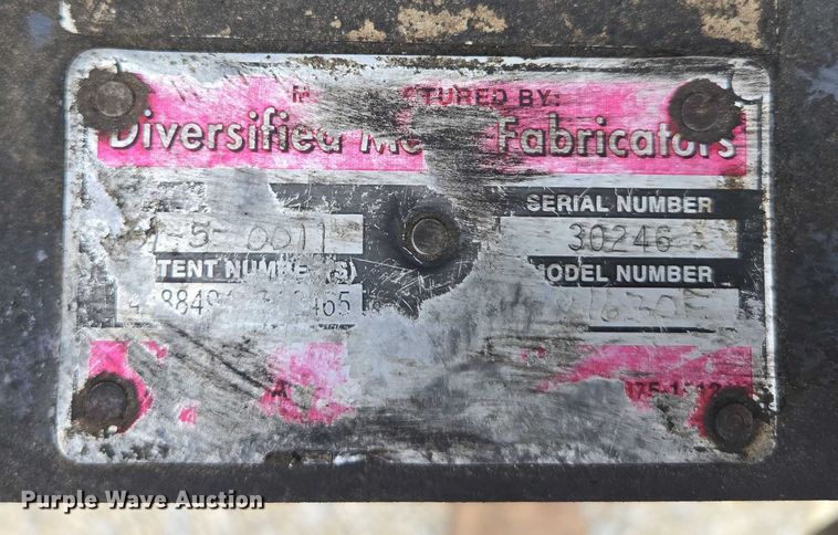 image for item ED2046 2007 Sterling L-Line tank truck