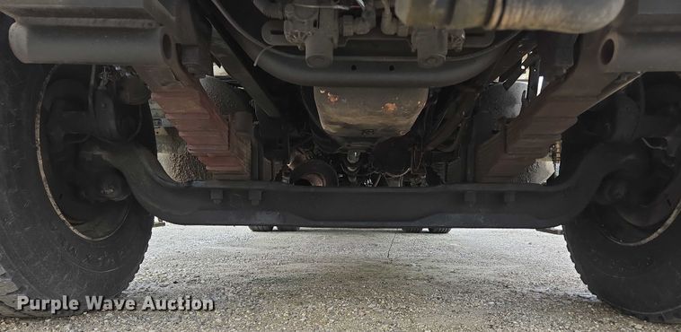 image for item ED2046 2007 Sterling L-Line tank truck