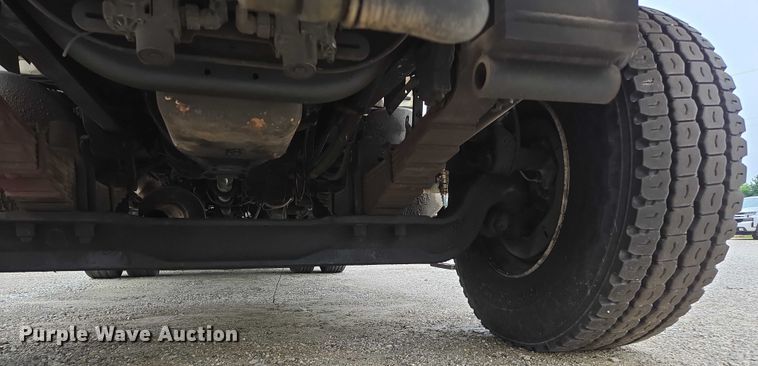 image for item ED2046 2007 Sterling L-Line tank truck