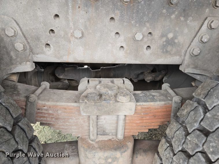 image for item ED2046 2007 Sterling L-Line tank truck