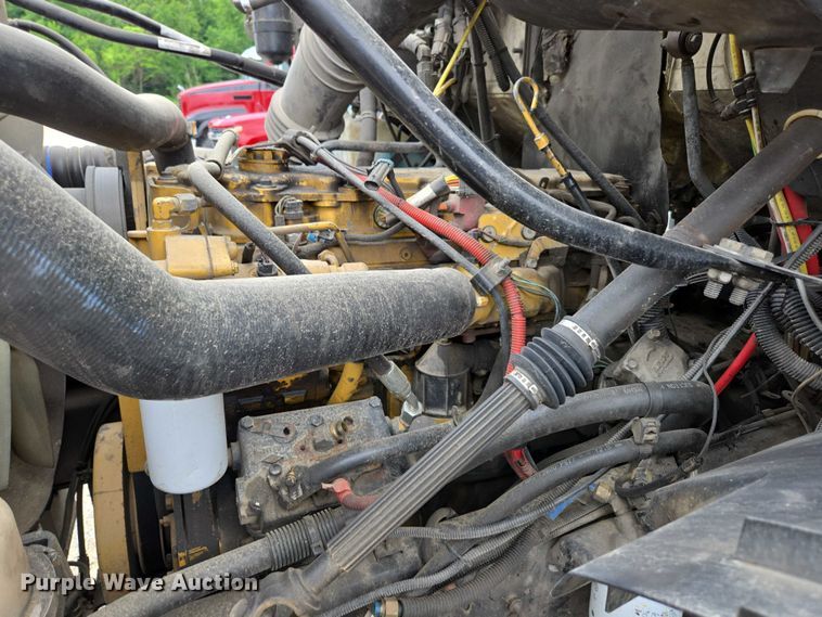 image for item ED2046 2007 Sterling L-Line tank truck