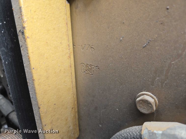 image for item ED2046 2007 Sterling L-Line tank truck