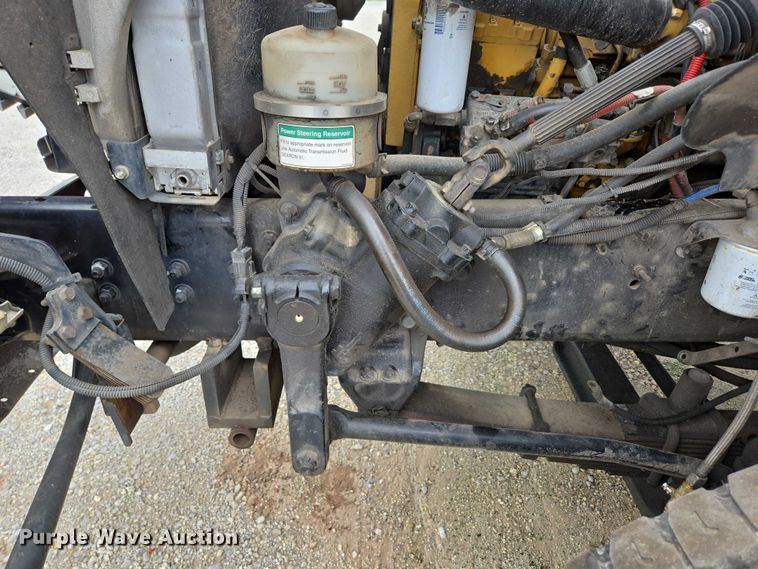 image for item ED2046 2007 Sterling L-Line tank truck