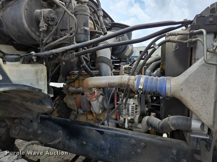 image for item ED2046 2007 Sterling L-Line tank truck