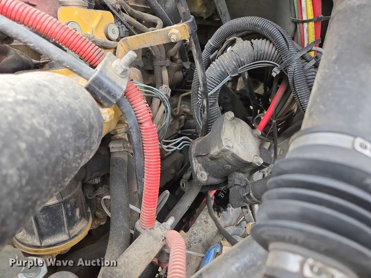 image for item ED2046 2007 Sterling L-Line tank truck