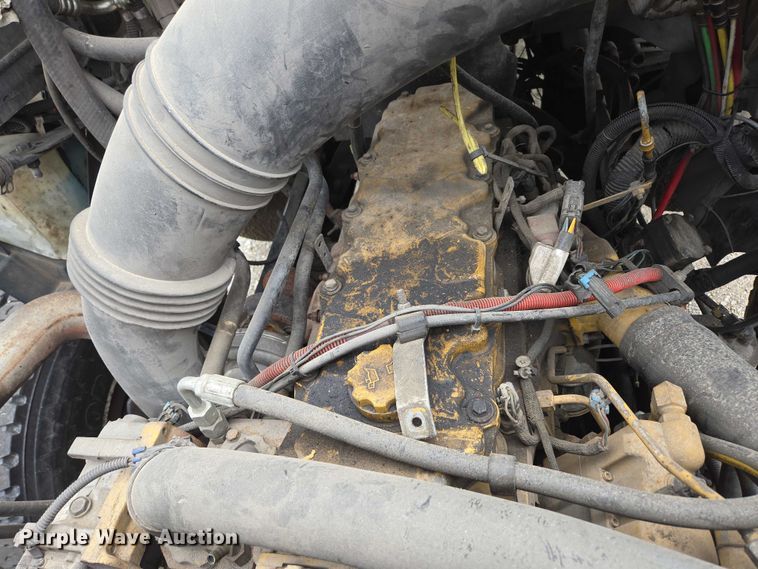 image for item ED2046 2007 Sterling L-Line tank truck