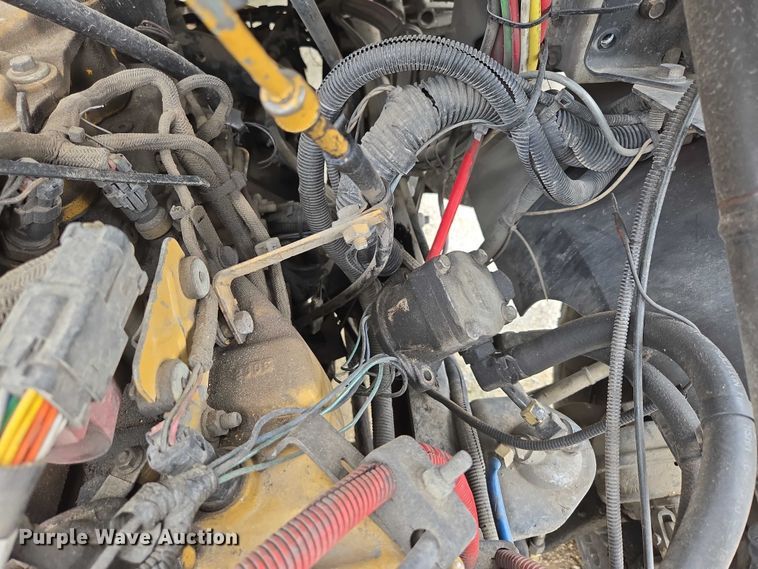 image for item ED2046 2007 Sterling L-Line tank truck