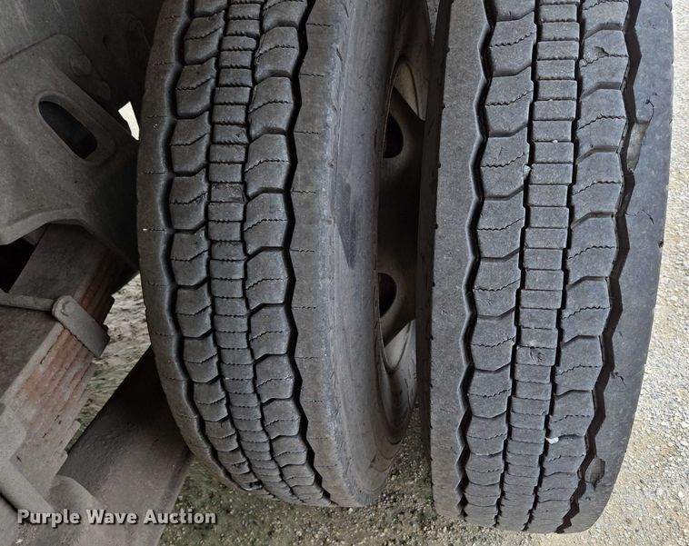 image for item ED2046 2007 Sterling L-Line tank truck