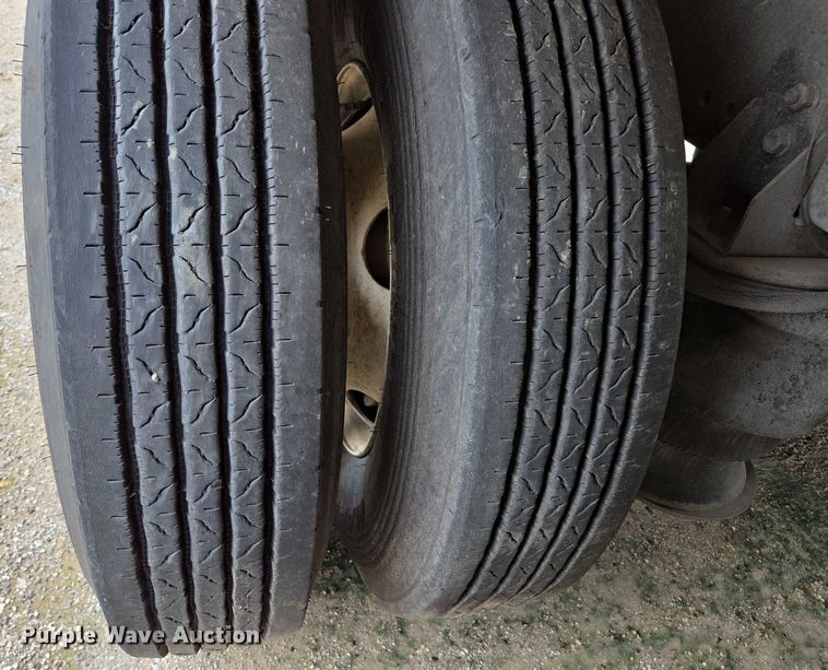 image for item ED2046 2007 Sterling L-Line tank truck