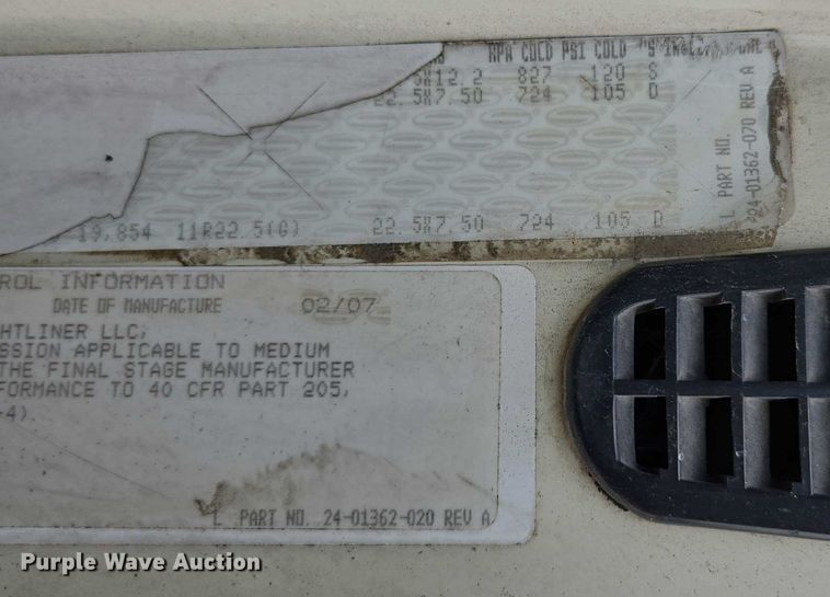 image for item ED2046 2007 Sterling L-Line tank truck