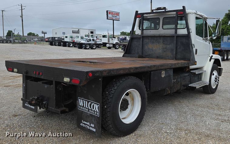 image for item ED2047 2000 Freightliner FL80 flatbed truck
