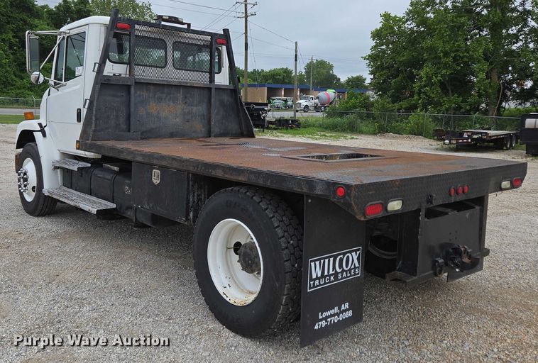 image for item ED2047 2000 Freightliner FL80 flatbed truck