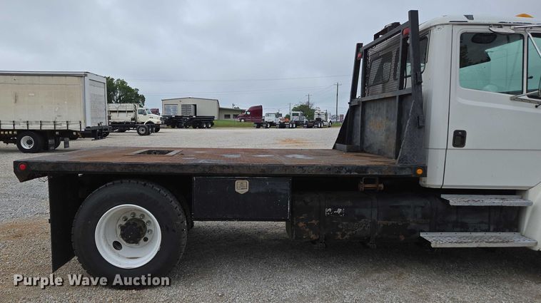 image for item ED2047 2000 Freightliner FL80 flatbed truck