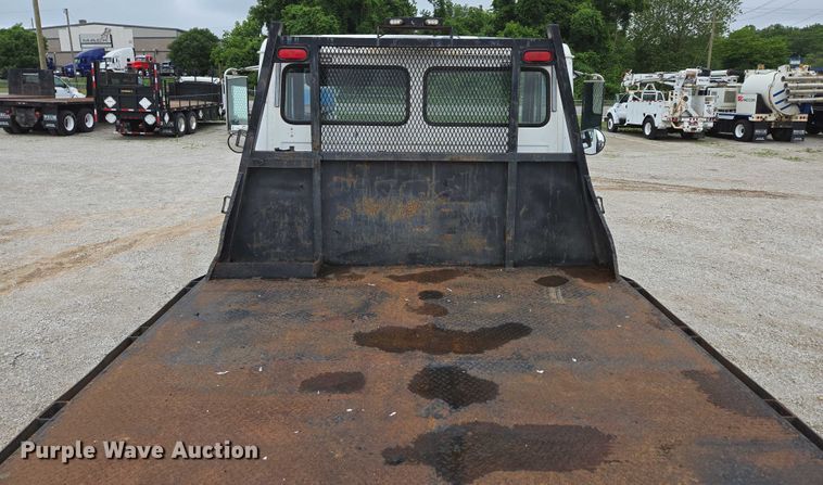 image for item ED2047 2000 Freightliner FL80 flatbed truck