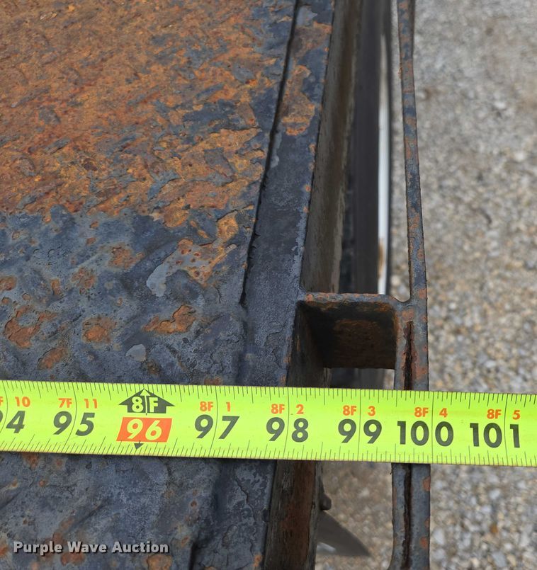 image for item ED2047 2000 Freightliner FL80 flatbed truck