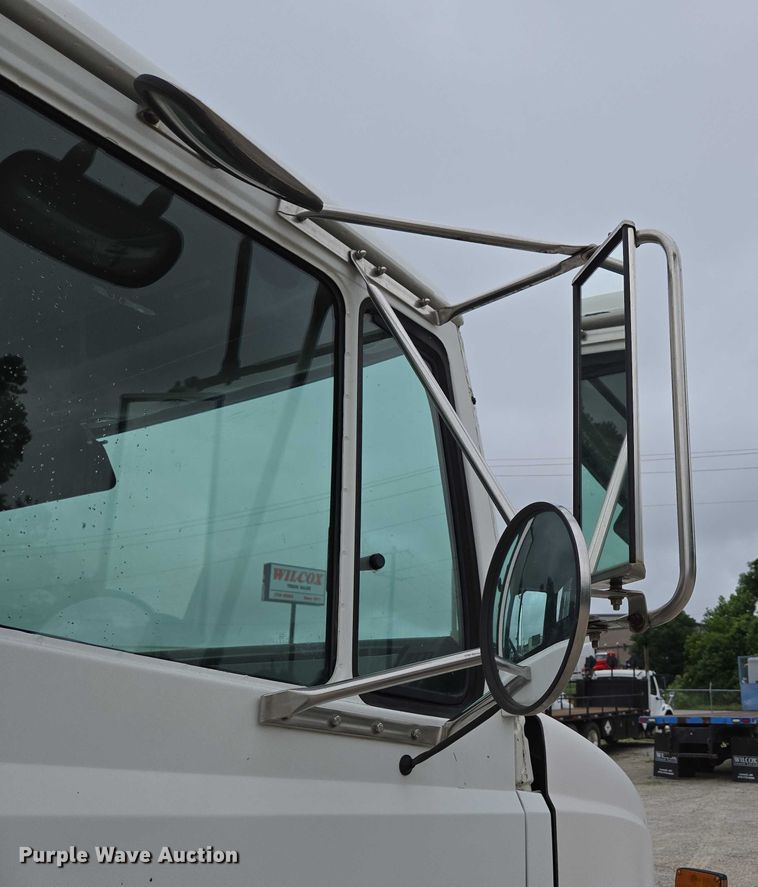 image for item ED2047 2000 Freightliner FL80 flatbed truck