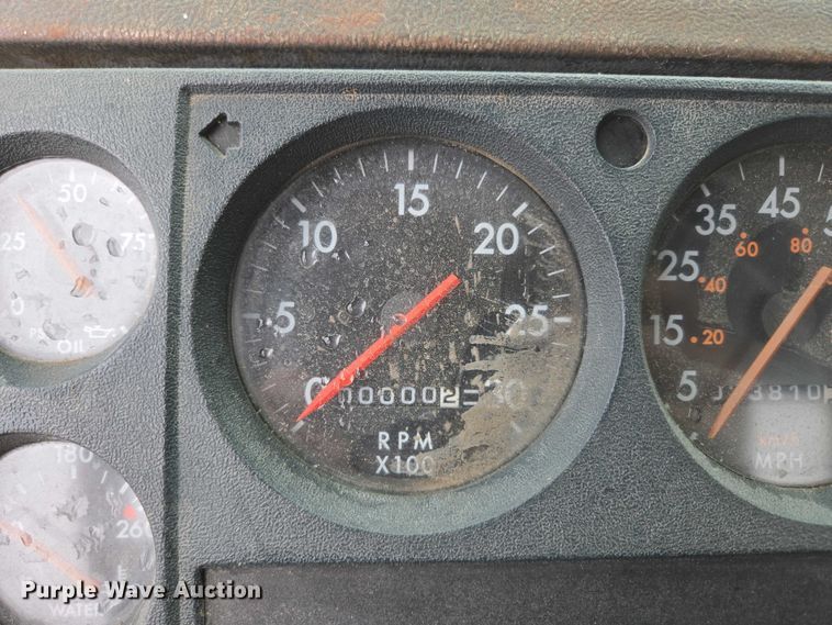 image for item ED2047 2000 Freightliner FL80 flatbed truck