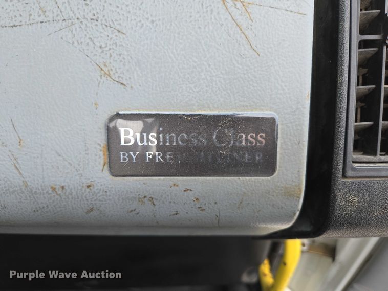 image for item ED2047 2000 Freightliner FL80 flatbed truck