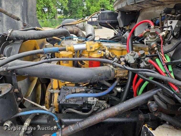 image for item ED2047 2000 Freightliner FL80 flatbed truck