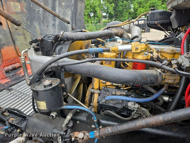 image for item ED2047 2000 Freightliner FL80 flatbed truck