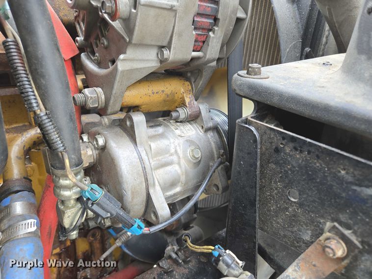 image for item ED2047 2000 Freightliner FL80 flatbed truck