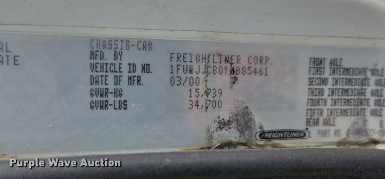 image for item ED2047 2000 Freightliner FL80 flatbed truck