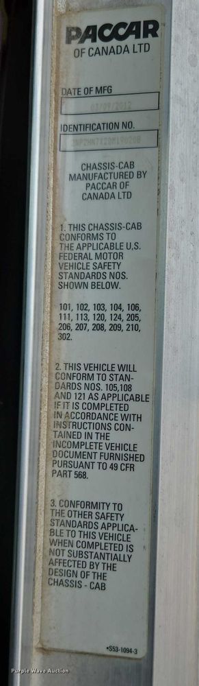 image for item ED2049 2013 Peterbilt 337 truck cab and chassis