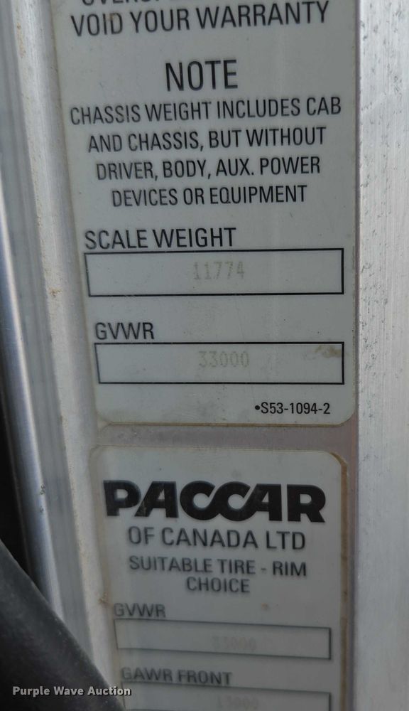 image for item ED2049 2013 Peterbilt 337 truck cab and chassis