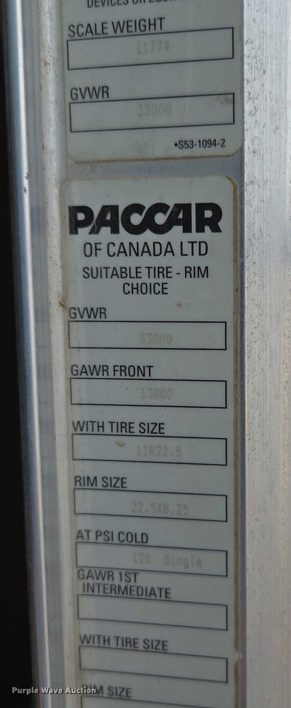 image for item ED2049 2013 Peterbilt 337 truck cab and chassis