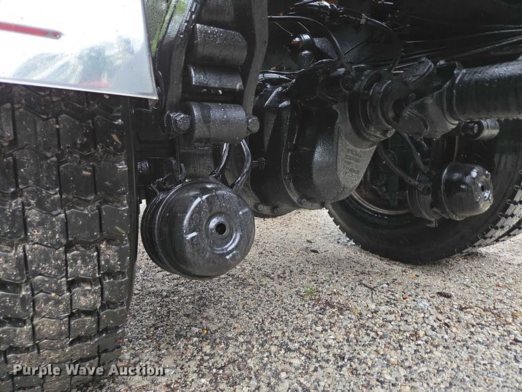 image for item ED2085 1978 Peterbilt 359-S semi truck