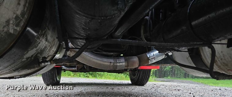 image for item ED2085 1978 Peterbilt 359-S semi truck